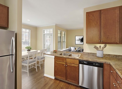 Apartments for Rent in Houston, TX - Camden Whispering Oaks