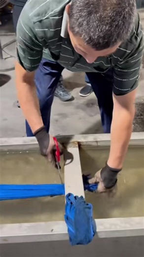 Molten plastic is pulled through heated gears, stretched, and cooled in water. #RecyclingProcess #PolymerEngineering #IndustrialSkills #fblifestyle | Casa Irrera Messina