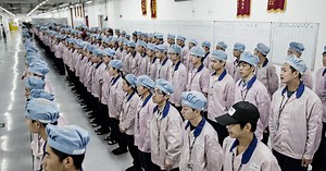Reporters allowed inside Pegatron iPhone assembly factory for the first time - 9to5Mac