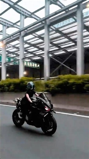 The ultimate night rider aesthetic doesn't exi— 🤫✨