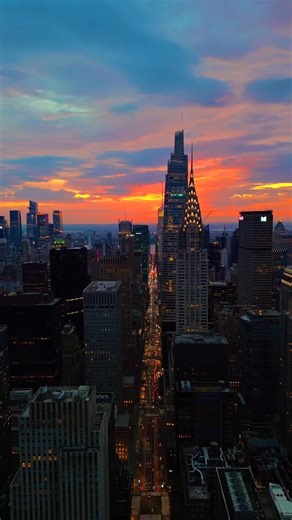 7.8K views · 459 reactions | Midtown Manhattan Photo ninethree.ab you can follow us on Youtube https://www.youtube.com/@TimesSquareNewYork | New York City Photographers | Facebook