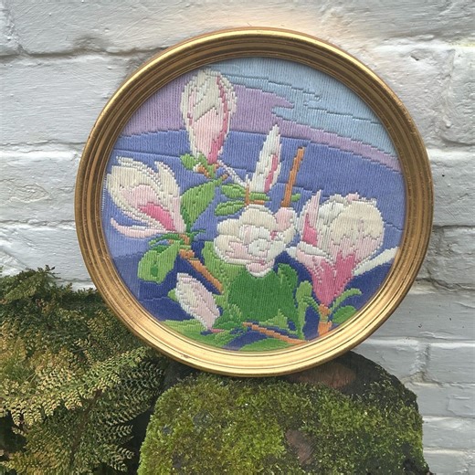 Vintage Crewel Work Magnolia Flowers Circular Frame Picture. - Etsy