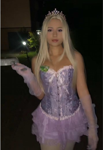 Creative Rapunzel Halloween Costume Ideas
