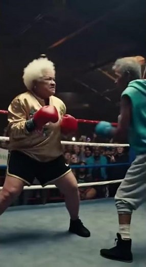 Two Grandmas Throw Down in the Ring – Epic Granny Fight! #GrandmaFight #EpicGrannyBattle #FunnyShort