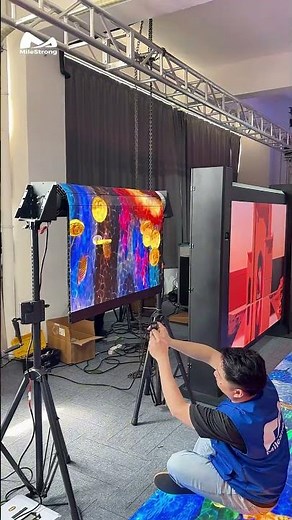 Flexible Display + Motorized Retraction + Smart Sensing#MileStrong #leddisplay #ledscreen
