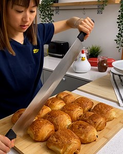 La ronde des pains au chocolat au cœur coulant ! Une avalanche de douceur chocolatée :) | Chefclub