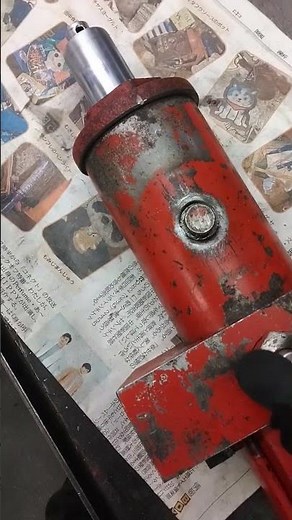 バイクリフトが上がらなくなった ピストンオイルシールの修理完了 エアーで上がるよ20250117