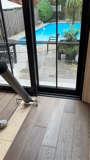 We’re continuing our premium installation process! 💪 Using the nail and glue assist method with our professional Wakol glue gun, we’re ensuring every plank of engineered hardwood is installed with precision and durability. The results are looking amazing 🔥🔥🔥 📞 Contact us today: 416-526-8377 416-278-1949 📍 Serving [Ontario Province] 📅 Flexible Scheduling 🔨 Professional Results 📸 Follow us for more project updates and inspiration! @eldoradoflooring #EldoradoFlooring #EngineeredHardwood #W