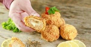 Flavorful Cheesy Stuffed Chicken Bombs Recipe