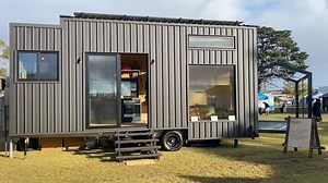 412 reactions · 54 shares | Come to Tiny Home expo @ Hawkesbury Showgrounds Fri 12 May : 10am - 3pm Sat 13 May : 9am - 5pm Sun 14 May : 9am - 5pm QUESTIONS? Tickets Gate or online? - Parking, Children, Food, Speakers, How many houses, Trains, Dogs, Entry, weather... FAQS: www.tinyhomesexpo.com.au/faqs | Tiny Homes Expo | Facebook