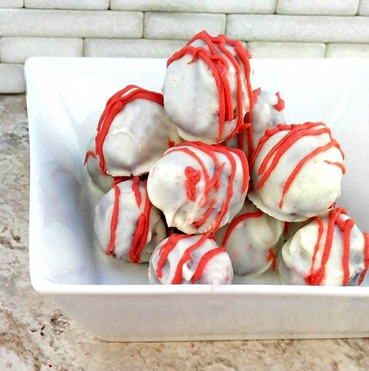 Red Velvet Cheesecake Truffles Recipe - Recipes Just 4URed Velvet Cheesecake Truffles | Cream Cheese Cake Balls Recipe
