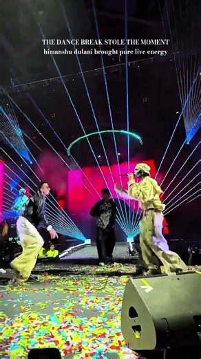 #talwinder concert....#clips💗😉 #explorepage #viralreel #trending #songlyrics #concert #statusvideo