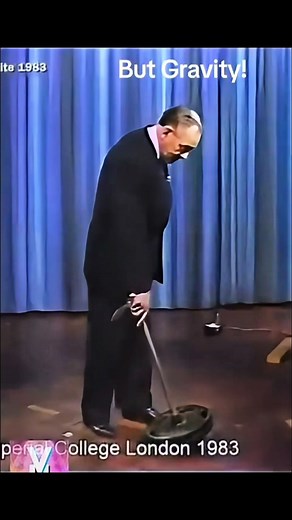 Spinning Wheel Physics Experiment: Demonstrating Momentum and Gravity