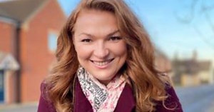 Antiques Road Trip: Irita Marriott knocks over bed warmer