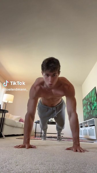 Should we bring this trend back #pushupchallenge #pushups | sportacus challenge