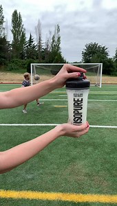 Goal or no goal?? #bottlecapchallenge Isopure Infusions is a protein powder that mixes into light and refreshing fruit-flavors. Colorfully translucent, refreshing drink perfect for summer! 🏝 #isopure #isopureinfusions Get yours @vitaminshoppe 👍 Http://www.theisopurecompany.com | DJ Diveny