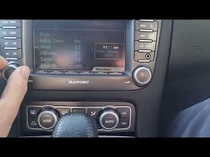 Set Time & Date - Holden WM VE Statesman #automotive #carmechanic #mechanic #holden #statesman