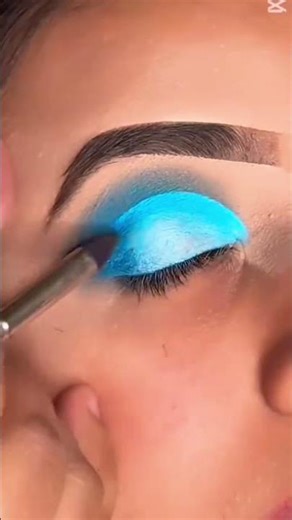 Blue Eye Makeup Tutorial | Bold & Elegant Look 💙Simple Blue Eye Makeup for Beginners | Step-by-Step