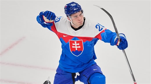 Slafkovsky marque 2 buts, la Slovaquie surprend la Finlande