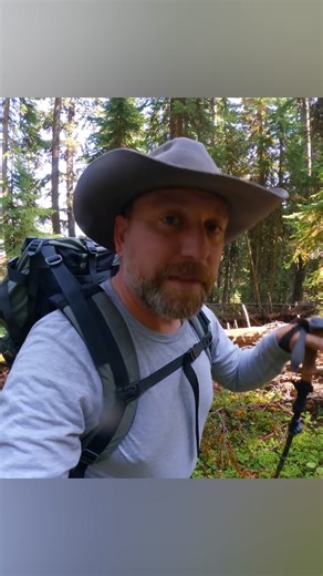 Pretty Sure That’s a Bear Track… and I’m Hiking Alone 😬🐻 #beartrack #traveloutdoors #yaakmontana #backcountry #mountaintrail #bearaware #trailwatch #hikingalone #solohiking #wildmontana | Life in the West