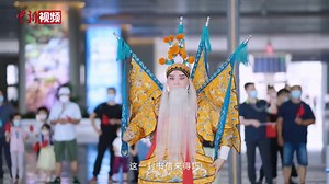 33 reactions · 7 comments | A flash mob performing patriotic songs and Peking Opera was staged at Beijing Fengtai Railway Station, known as the largest railroad hub in Asia. #ChinaCulture | China News 中国新闻网 | Facebook