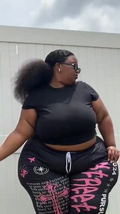 26K views · 1.9K reactions | E is for energy, just positive vibes and positive mindset #plussizeinfluencer #fblifestyles #plussizefashion #CFE #TheFix | Chioma Florence Eze | Facebook