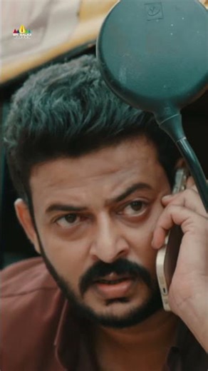 ఊర్లో అమ్మాయిలని ఏడిపించేది ఈ రౌడీలే ! #bujjiilaraa | #dhanraj | #ytshorts | #sribalajivideo