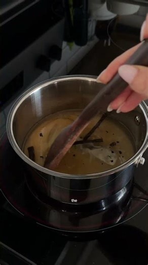 this is the vanilla syrup i use for almost every latte☕️✨