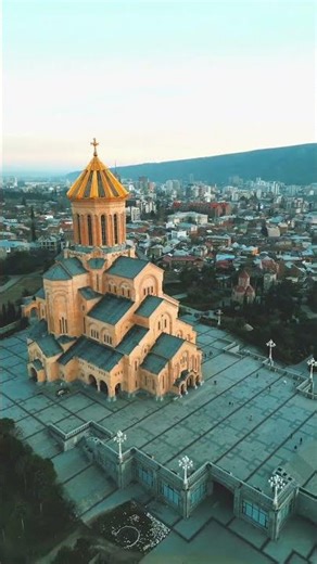 The Holy Trinity of Cathedral Church Tibilisi | Georgia 🇬🇪