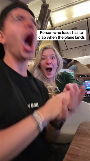 Nobody clapped with me 😔 | plane