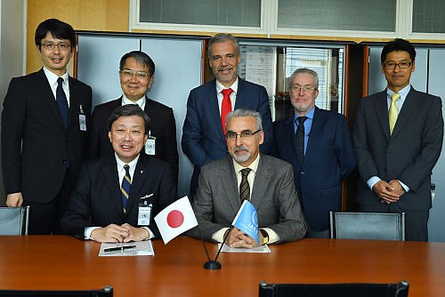 10 Cultural Differences Between Japanese And Western Workplaces - Commisceo Global