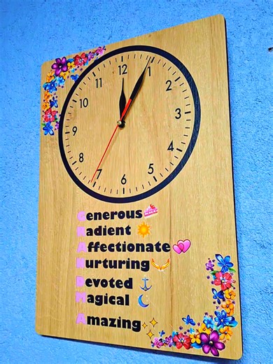 Personalized Clocks: The Perfect Gift for Loved Ones