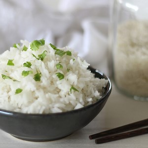How to make Perfect Rice every time 🍚 RECIPE http://recipesbycarina.com/how-to-cook-rice/ - There's no need for a rice cooker! | Recipes by Carina