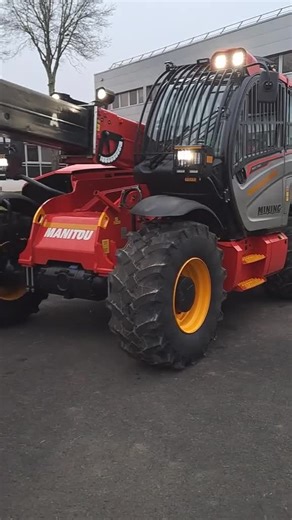 Manitou's commitment to mining safety with the #Manitou MHT 790 Mining. We understand the challenges of the mining industry. That’s why our machines aren't just powerful, they are equipped with advanced features and certifications to keep your team safe: ⚙️ Key Features: 🕹️ Drive from the basket ⬆️ 7m Max Lift Height 💪 9000kg Max Capacity 📜 AS1418.10 Compliant 📜 MDG15 Compliant The MHT 790 is purpose built from the ground up to help you conduct your mining operations safely and efficiently. 