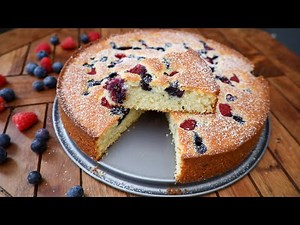 cake with berries recipe fluffy and Tasty