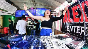 9.9K views · 402 reactions | Alexxsa' S Entertainnment Live Sungki More Info Booking : 0813 7784 2494 Kunjungi Juga Chanel Youtune Kami www.youtube.com/c/DjPalembang | DJ Palembang | Facebook