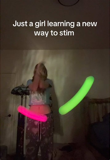 You guys have to try this! It’s called poi dancing I got them on amazon. #poi #fyp #stimming