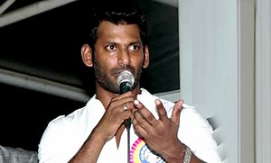 Vishal is grateful to Simbu and Radhika for their Huge Help | IndiaGlitz