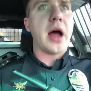 WE GOT A RUNNER!!!!! | Angry Cops