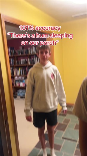 Young Sheldon: Trouble with a Bum on the Front Porch