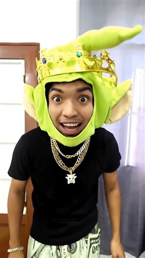 LARIN JR RICO #comedia #humor #dinero #yosoydelos7mil