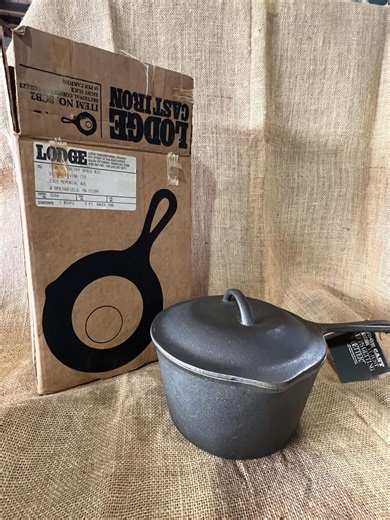 Vintage 1989 Lodge Cast Iron Sauce Pan With Cover, 3 Quart - Etsy