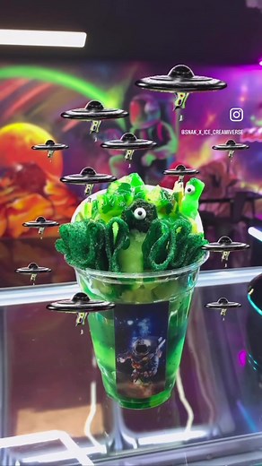 🛸 Blast Off with SNAK-X: Celebrating One Year of Out-of-This-World Treats! 🌌 🖖🏼👽For one incredible year, 🛸SNAK-X has been the ultimate destination for intergalactic delights! As 🇺🇸 America’s #1 👾Alien-themed ice cream shop, we’ve taken your taste buds on a journey across the galaxy with wacky bubble waffles, 🌍 cosmic milkshakes, and our famous glow-in-the-dark ice cream treats. 🌟 Join the Mission: 1-Year Anniversary Celebration! 📅 Date: [Saturday 28 Sunday 29] 📍 Location: [8104 Teze