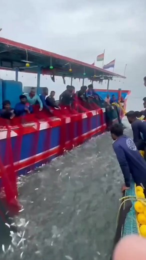 1M views · 110K reactions | Kam Ke Waqt Me 殺 #fbyシvideo #fbreels23 #fbreelsfypシ゚viralvideo #fbreelsvideo #fbreels #reelschallenge #reelsfbシ #fbreelsfypシ゚ #reelstrending #reelsvideoシ #reelsviralfb #reelsfacebook #fbreelsviral #tranding #homepage | Muhammed Sajid | Facebook