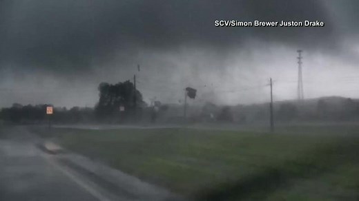 Storm chasers get dangerously close to Tuscaloosa tornado