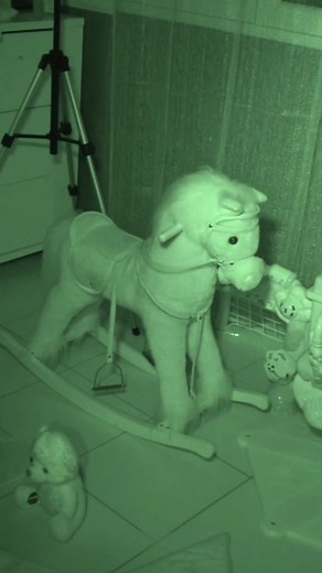 Maison Hantée : Une Exploration Paranormale à Couper le Souffle