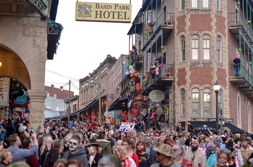 Destination Heartland: Eureka Springs, Arkansas