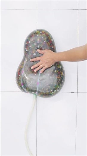 Dinosaur Swamped My Garden!