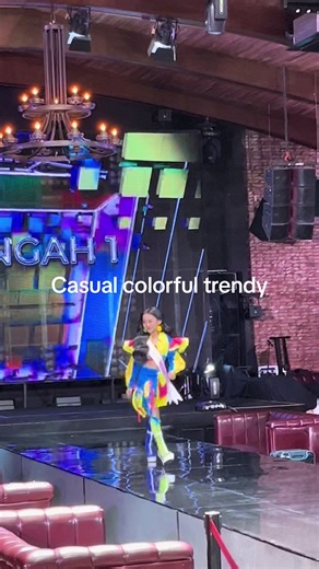 Grand final miss tourism junior indonesia casul trendy Deg deg an di lihatin kak rajesh (manohara modeling 😆) Ytta 🤪