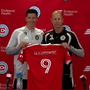 Wbił szpilkę Lewandowskiemu przed jego debiutem. Już jest riposta